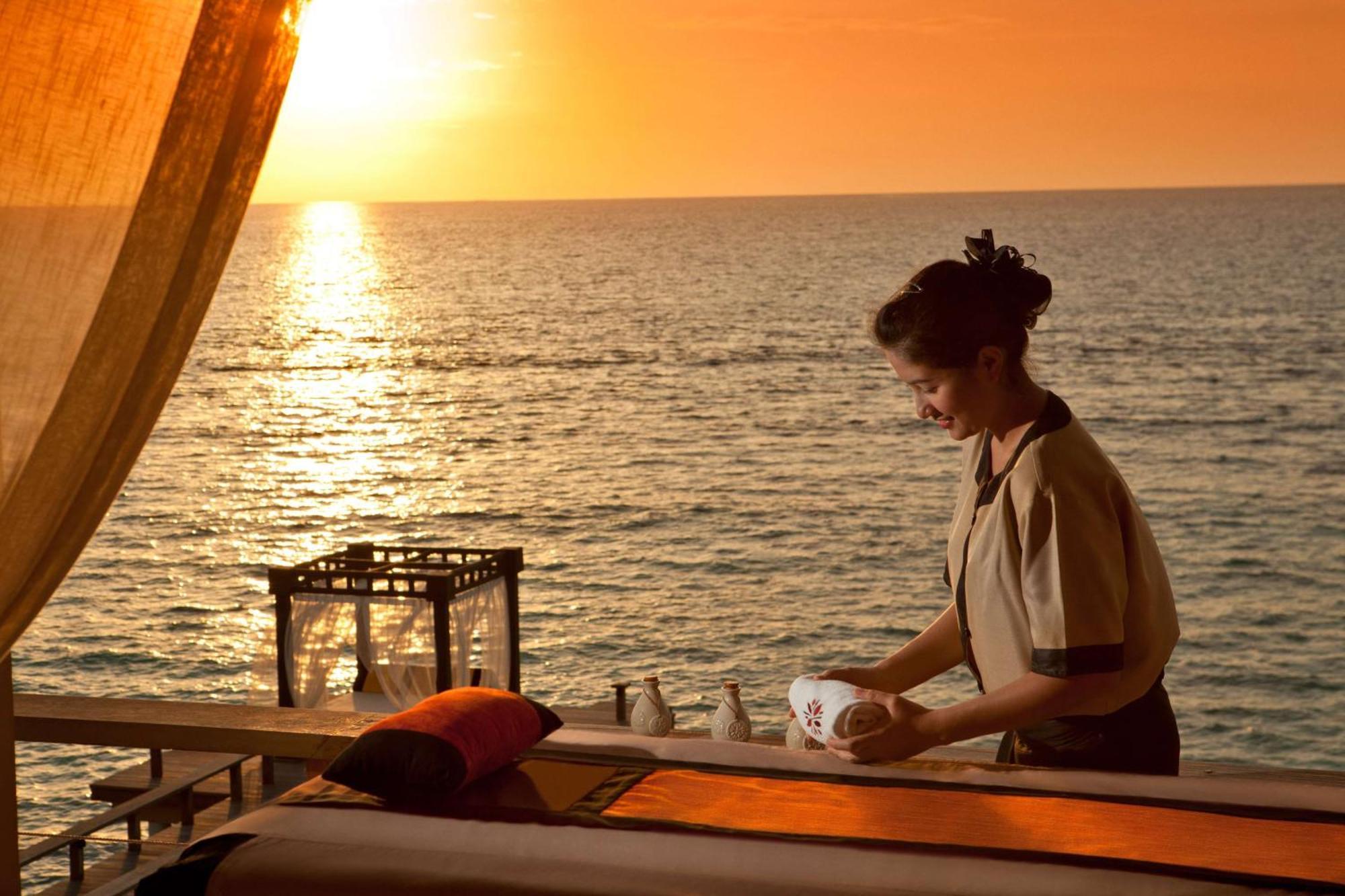 Angsana Velavaru - Enjoy 2 Pax 50 Percent Off Seaplane For 4 Nights And Above, Book Stay Period From18 June To 30 Sep 2025 Meedhoo (Dhaalu Atoll) Exterior foto